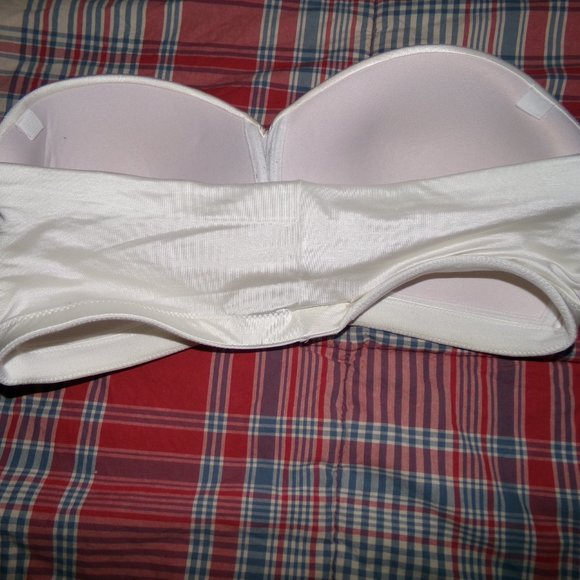 strapless 💙 - Picture 2 of 2